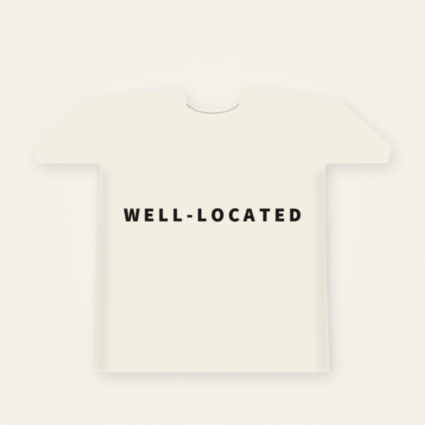 WELL-LOCATED Tee